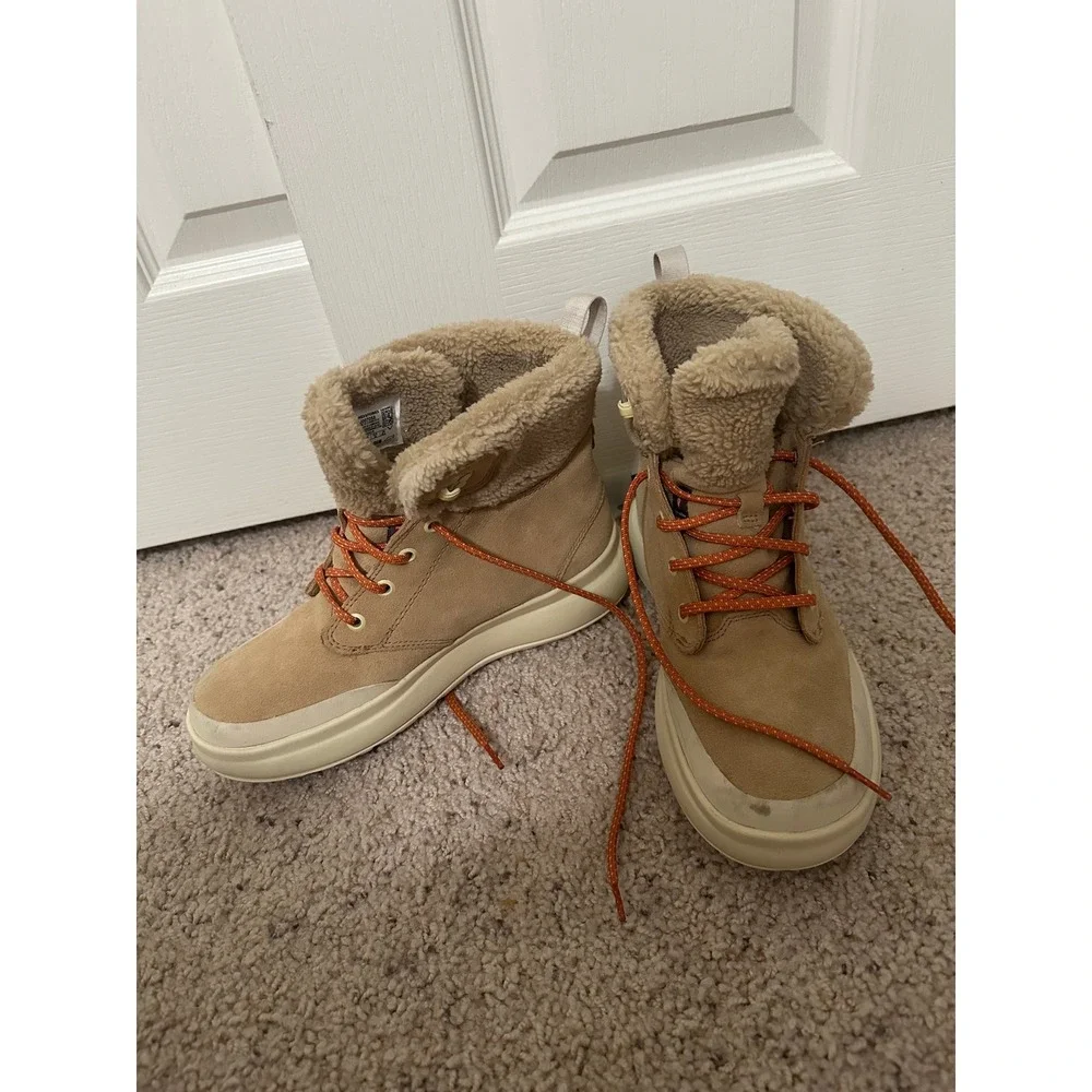 Merrell J007058 Womens Waterproof Suede Sherpa Fleece Boots Tan Orange Size 8.5